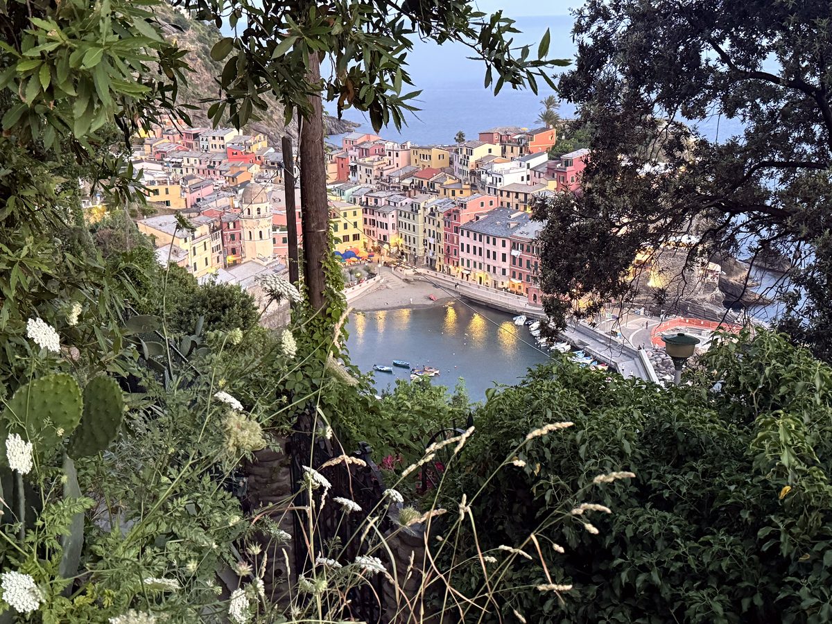 Vernazza at dusk