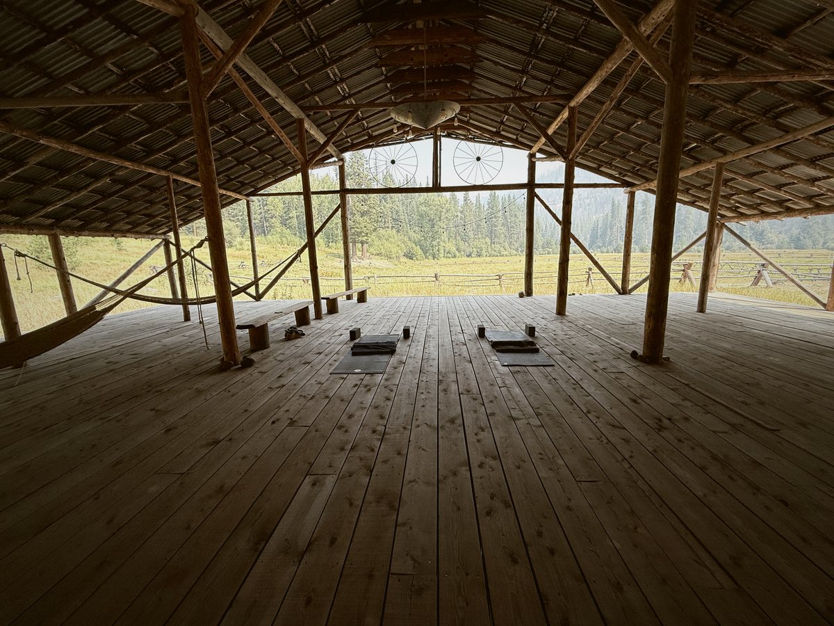 The meadow pavilion