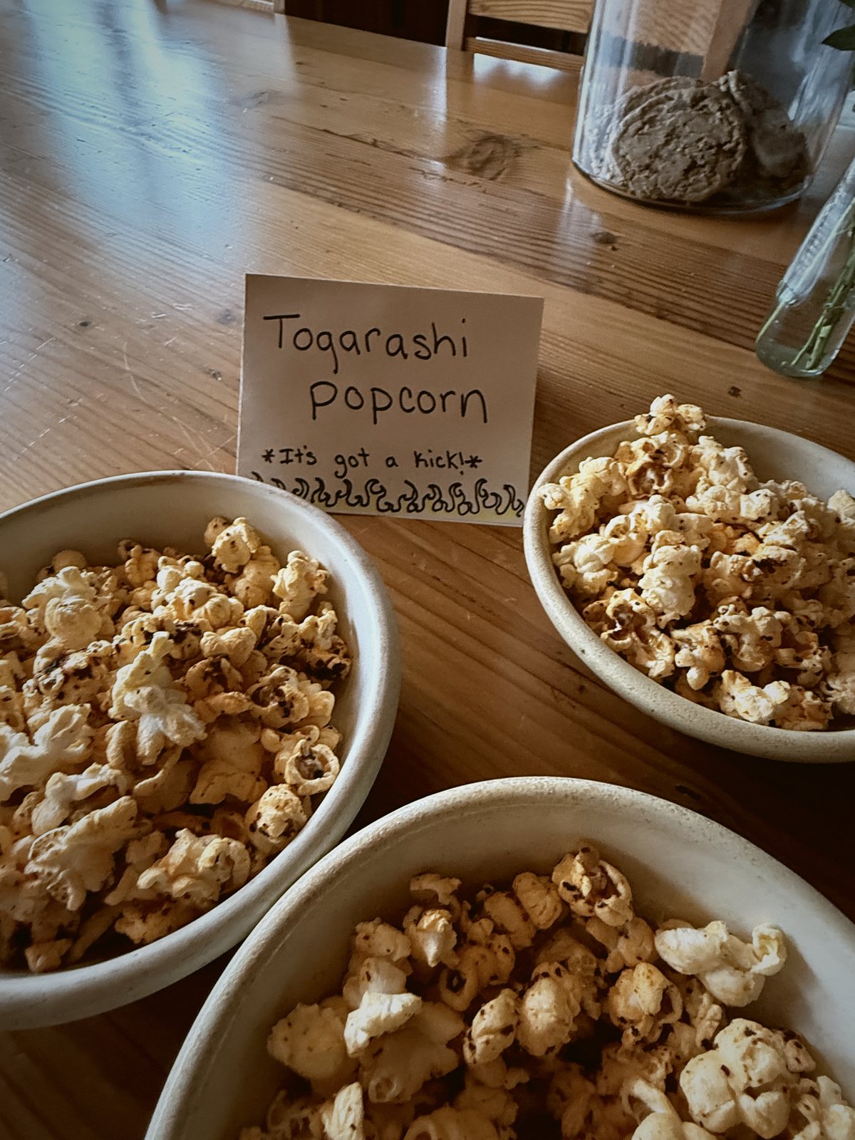 Togarashi popcorn