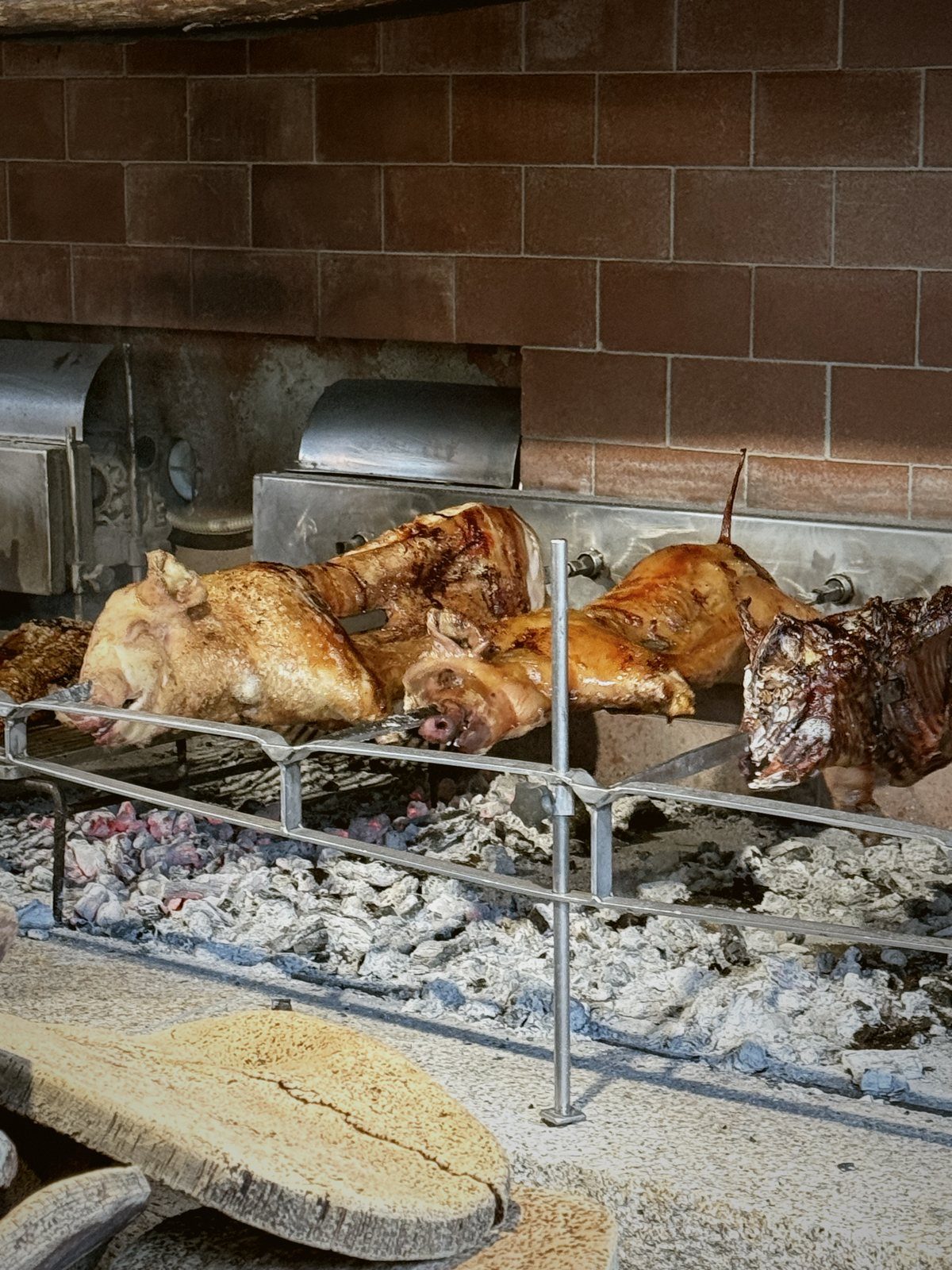 Porceddu roasting over the fire